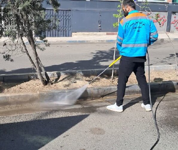 تداوم اجرای طرح جهادی پاکسازی محله‌به‌محله در منطقه ۳ کرج