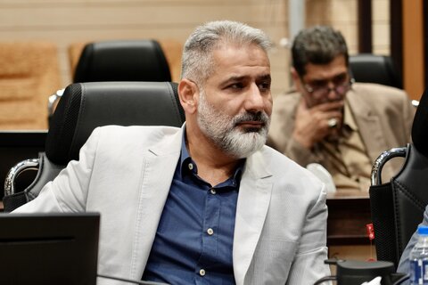 دقیقیان