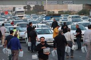 پذیرایی از زائرین وداع با آقای شهید ایران