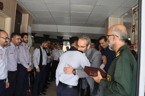 بدرقه آتش‌نشانان شهرکرج برای استقرار در مرز مهران