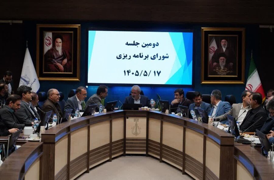 مشکلات شهری را از نزدیک بررسی و برطرف کنید