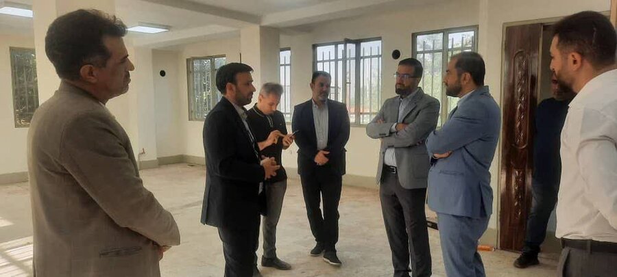 معاونان استانداری و دادستانی البرز از گرمخانه آقایان کرج بازدید کردند