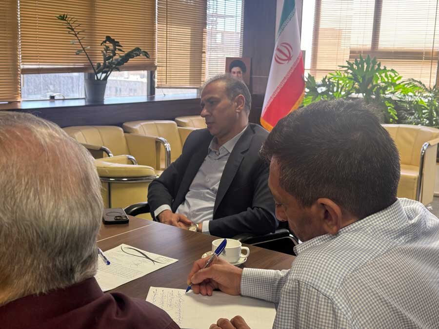 ساماندهی روشنایی معابر کرج با همکاری شهرداری و شرکت برق البرز