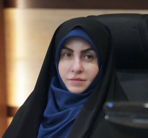 منعمی