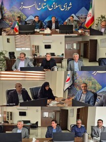 مدیرکل تشخیص و وصول درآمد شهرداری کرج بر ضرورت بررسی چالش‌های اصناف و ارائه راهکارهای اجرایی تأکید کرد