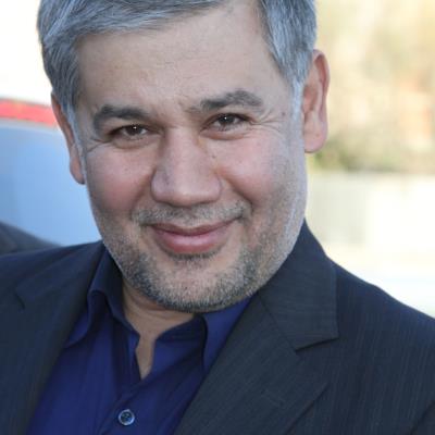 عملیات مناسب‌سازی پیاده‌روسازی خیابان فرهنگ در منطقه 8 کرج اجرایی شد